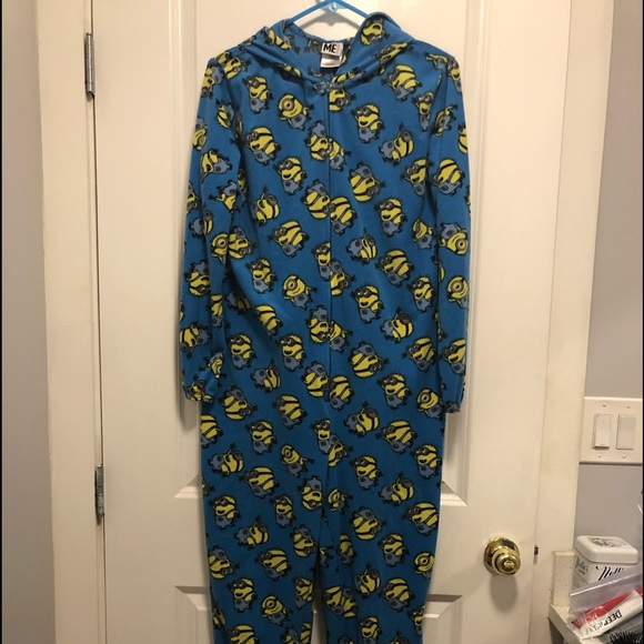 Minion Onesie - Picture 1 of 1